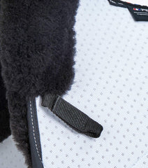 Description:Close Contact Airtechnology Shockproof Wool European Saddle Pad - Dressage Square_Colour:White/Black Wool_Position:4