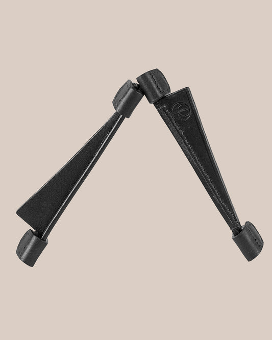 Equemist No. 80 black horse bridle blinkers with hook-and-loop fasteners
