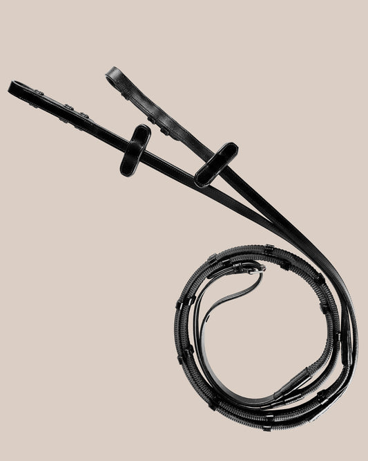 Equemist Rein No. 34 black rubber horse reins with stops