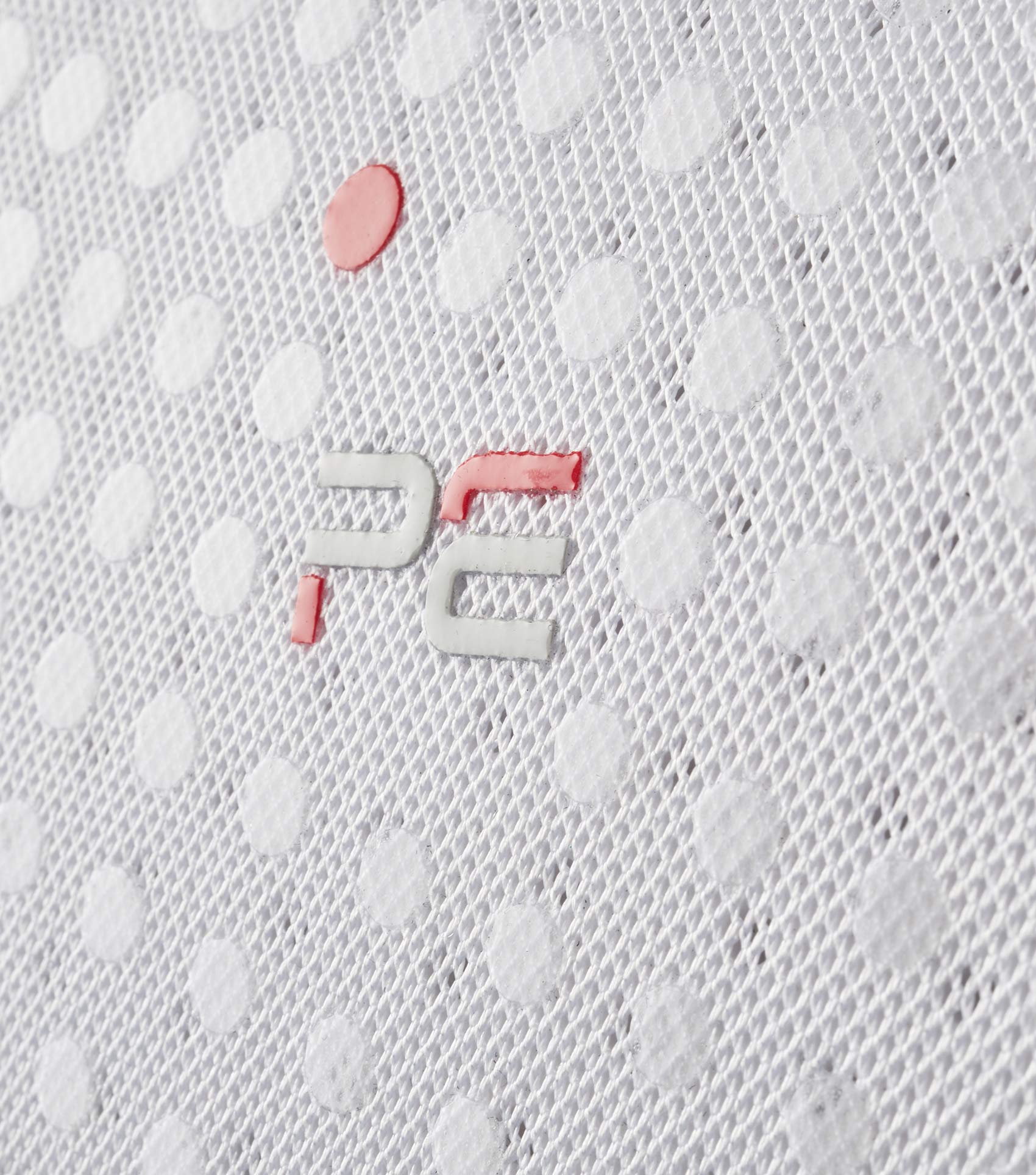 Description:Close Contact Airtechnology Anti Slip Dressage Square_Colour:White_Position:4
