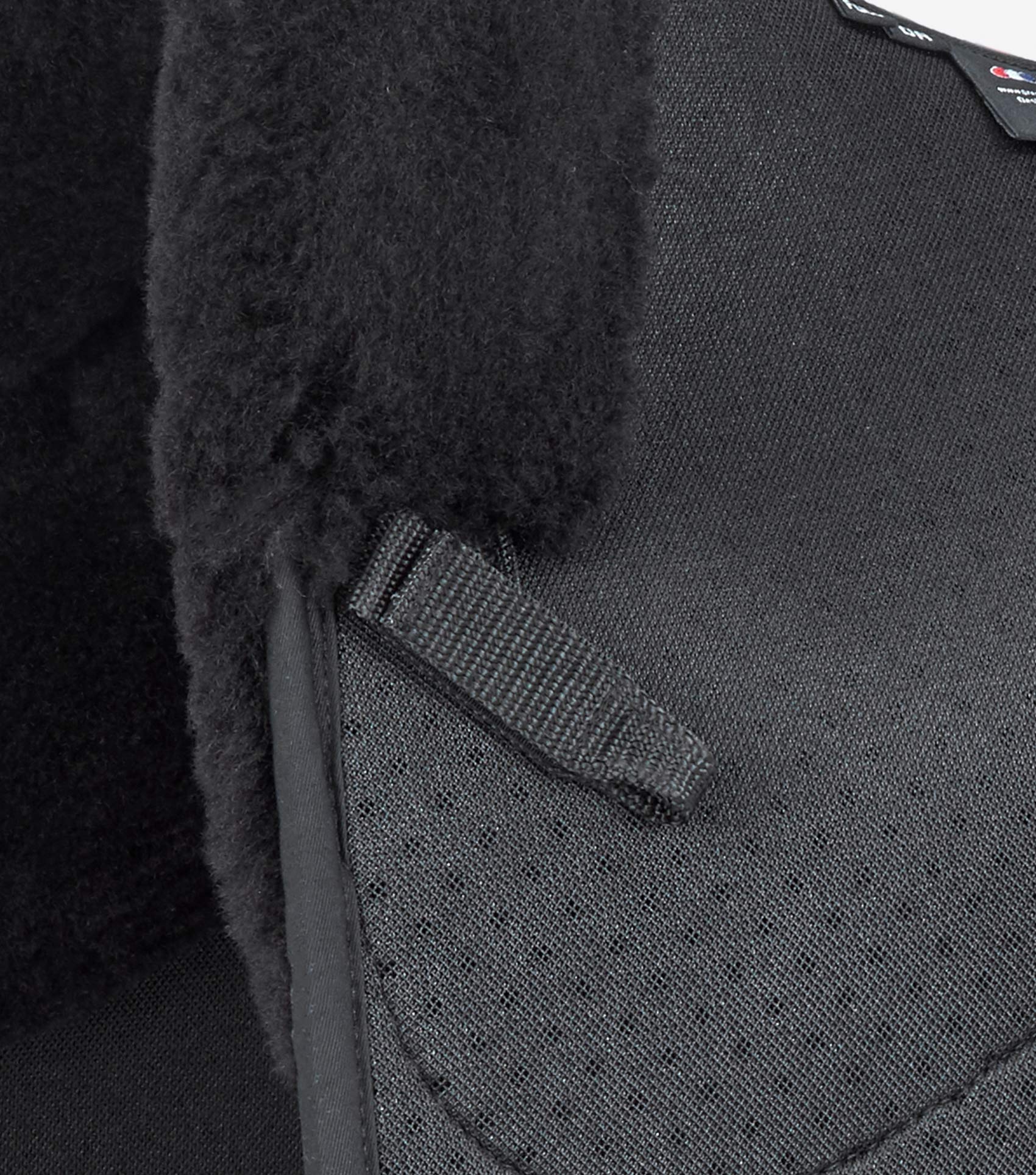 Description:Close Contact Airtechnology Shockproof Wool European Saddle Pad - Dressage Square_Colour:Black/Black Wool_Position:4