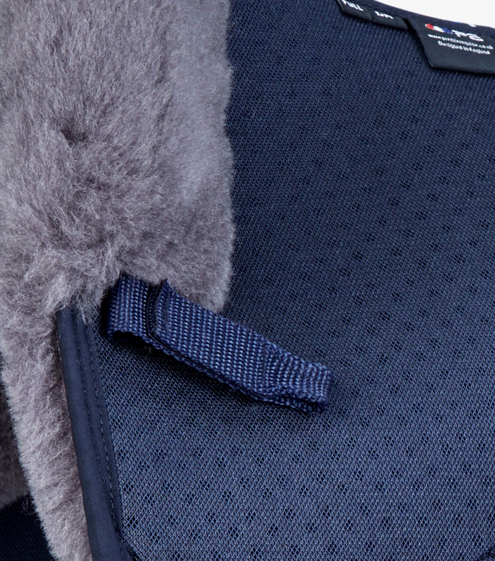 Description:Close Contact Airtechnology Shockproof Wool European Saddle Pad - Dressage Square_Colour:Navy/Grey Wool_Position:4