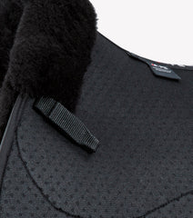 Description:Close Contact Airtechnology Shockproof Wool European Saddle Pad - GP/Jump Square_Colour:Black/Black Wool_Position:4