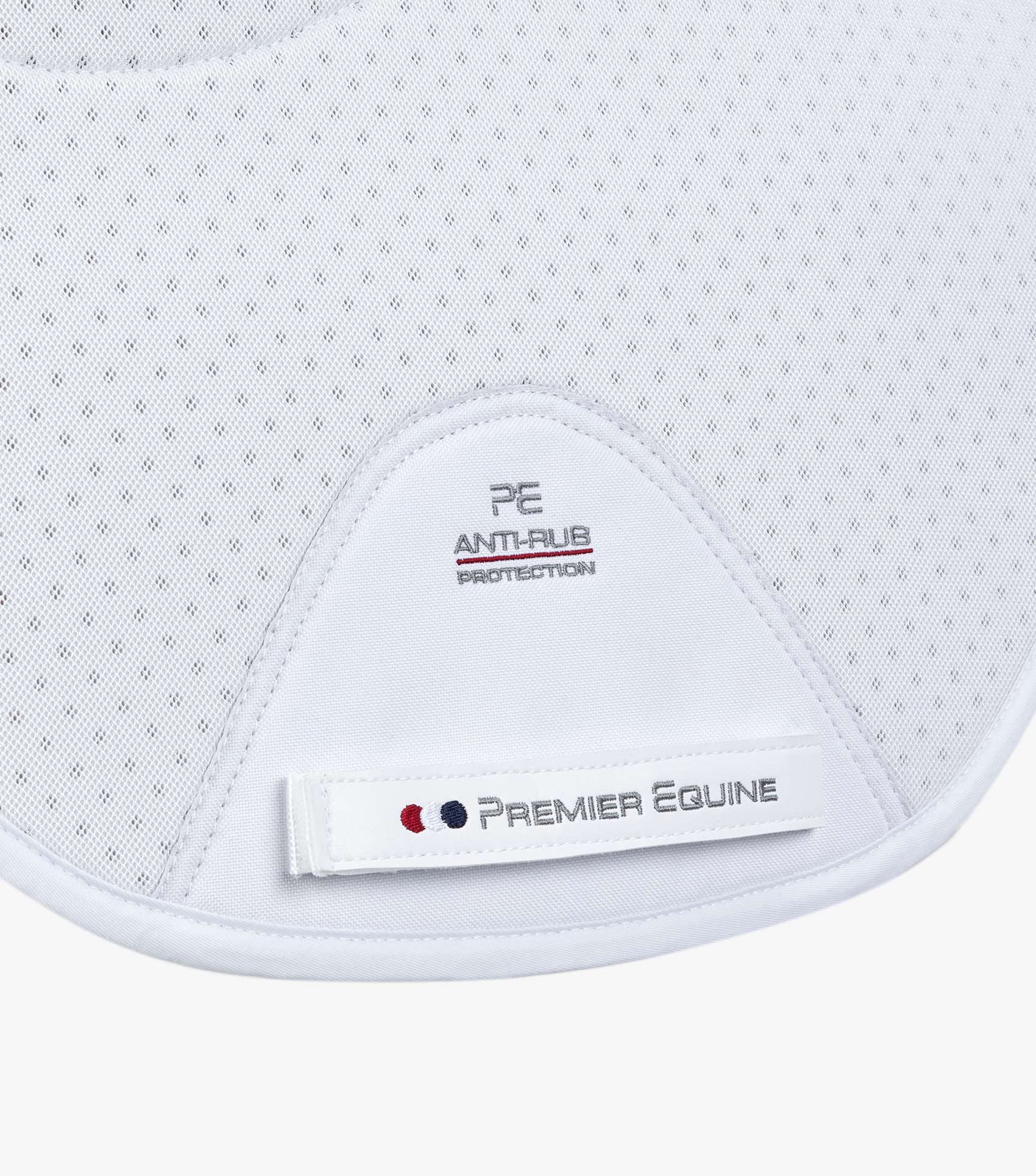 Description:Close Contact Airtechnology Shockproof Wool European Saddle Pad - GP/Jump Square_Colour:White/Natural Wool_Position:3